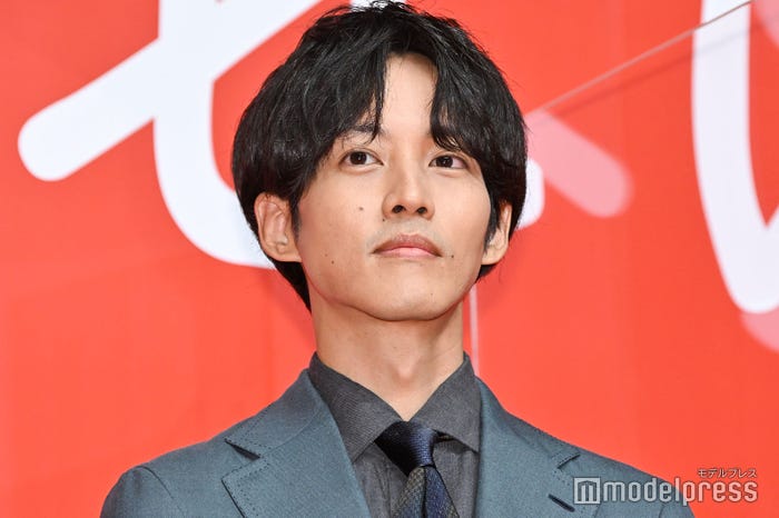 松坂桃李(C)モデルプレス