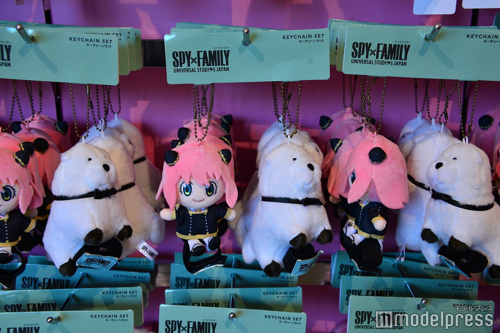 （C）モデルプレス