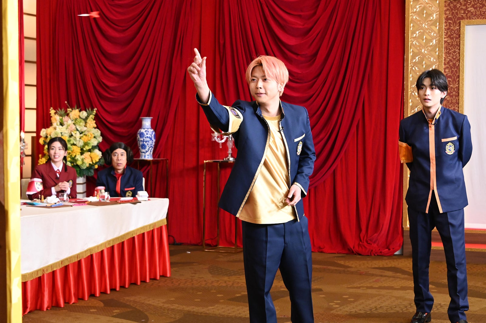 小芝風花、岡村隆史、増田貴久、高橋文哉（C）日本テレビ