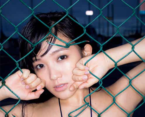 天木じゅん、Iカップ“奇跡の二次元ボディ”際どい露出