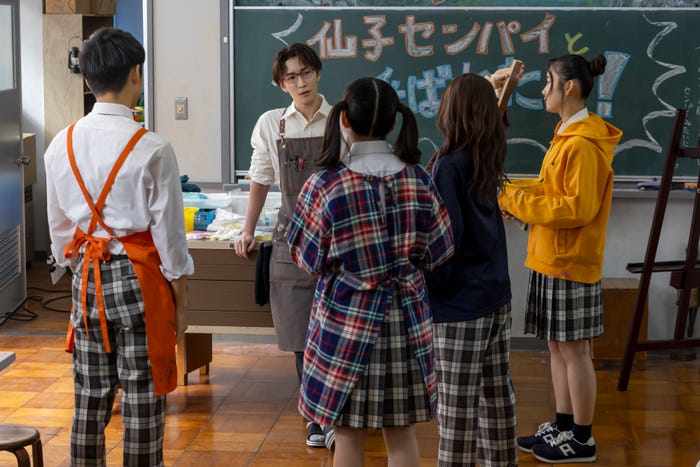 「先生さようなら」第2話より(C)八寿子/小学館/「先生さようなら」製作委員会