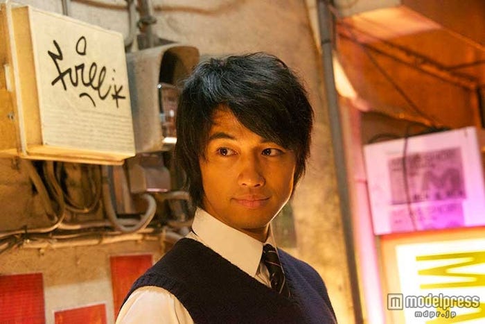 高校生役の斎藤工(C)2015「リアル鬼ごっこ」学級委員会