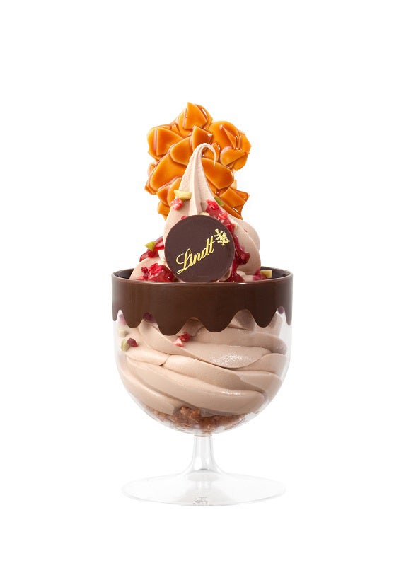 リンツ ソフトクリーム ショコラ フランボワーズ、ミルク￥750（税込）／画像提供：リンツ＆シュプルングリージャパン株式会社