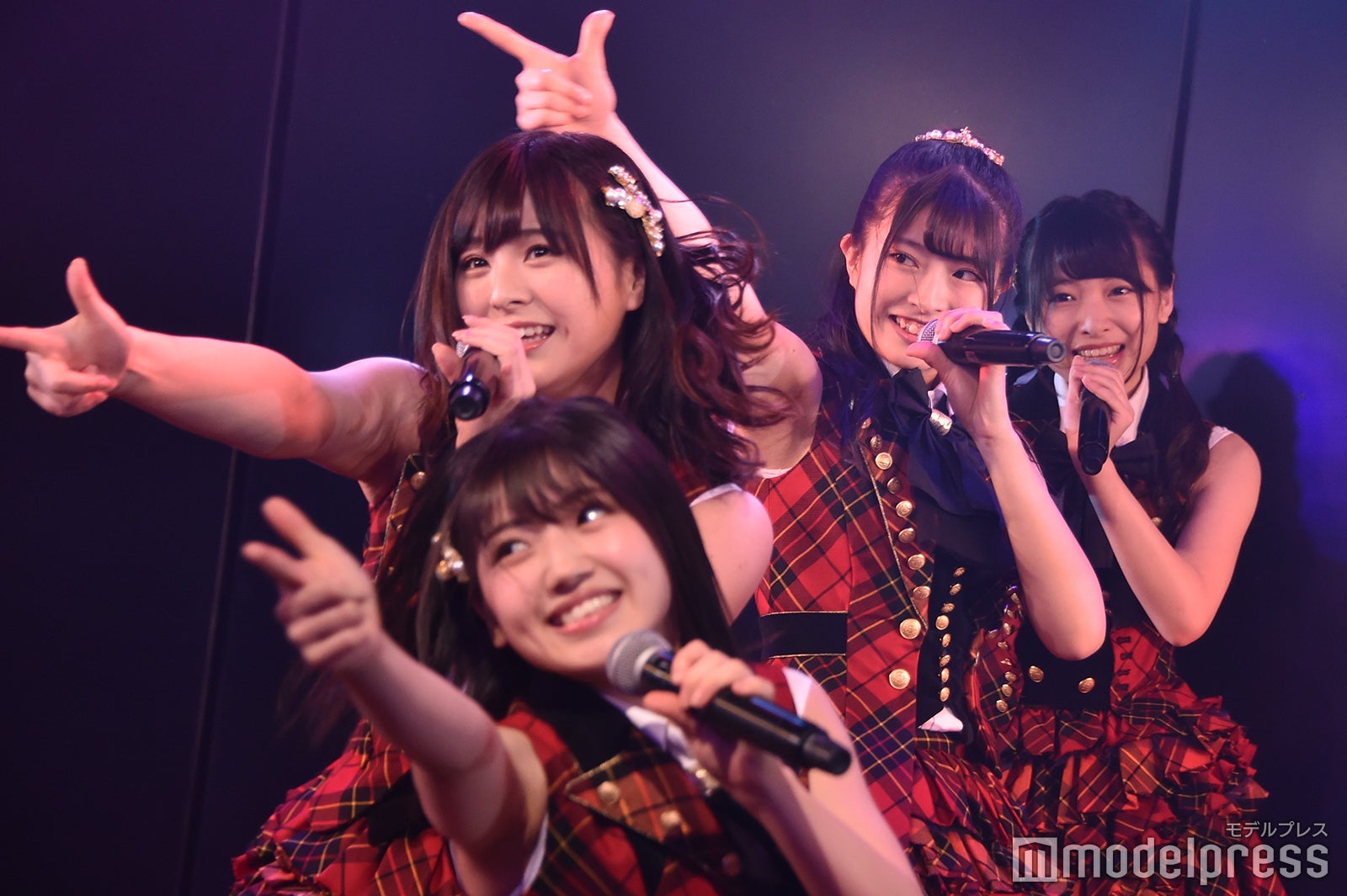 AKB48「ヤバいよ！ついて来れんのか？！」公演（C）モデルプレス