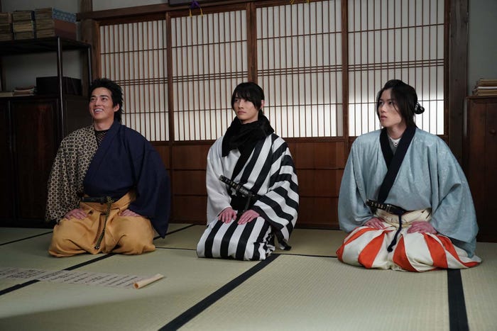(左から)羽谷勝太、前田拳太郎、奥智哉「君とゆきて咲く~新選組青春録~」第2話より(C)テレビ朝日