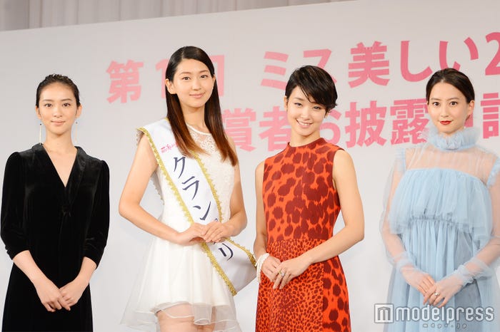 美しい代コンテスト グランプリは空手美女 武井咲も 圧倒されています と美貌絶賛 モデルプレス 美しい代コンテスト グランプリは空手美女 武井咲も 圧倒されています と美貌絶賛 モデルプレス