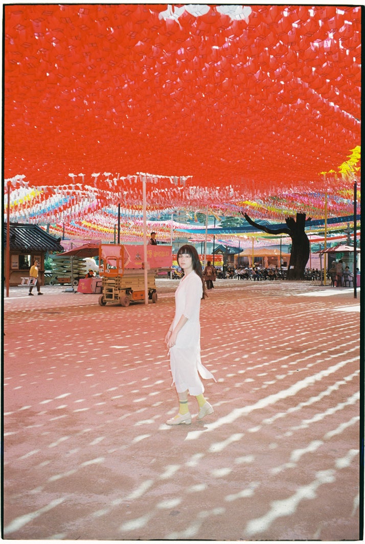 モトーラ世理奈「せりなが」（C）松岡⼀哲／manpan press