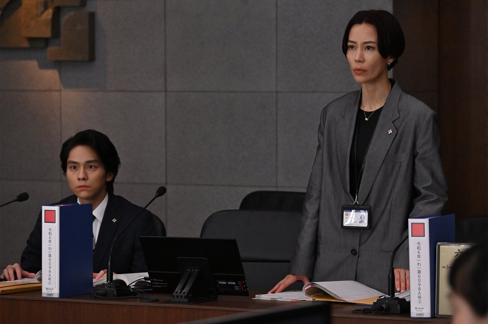 山下幸輝、木村佳乃「アンチヒーロー」第3話より（C）TBS