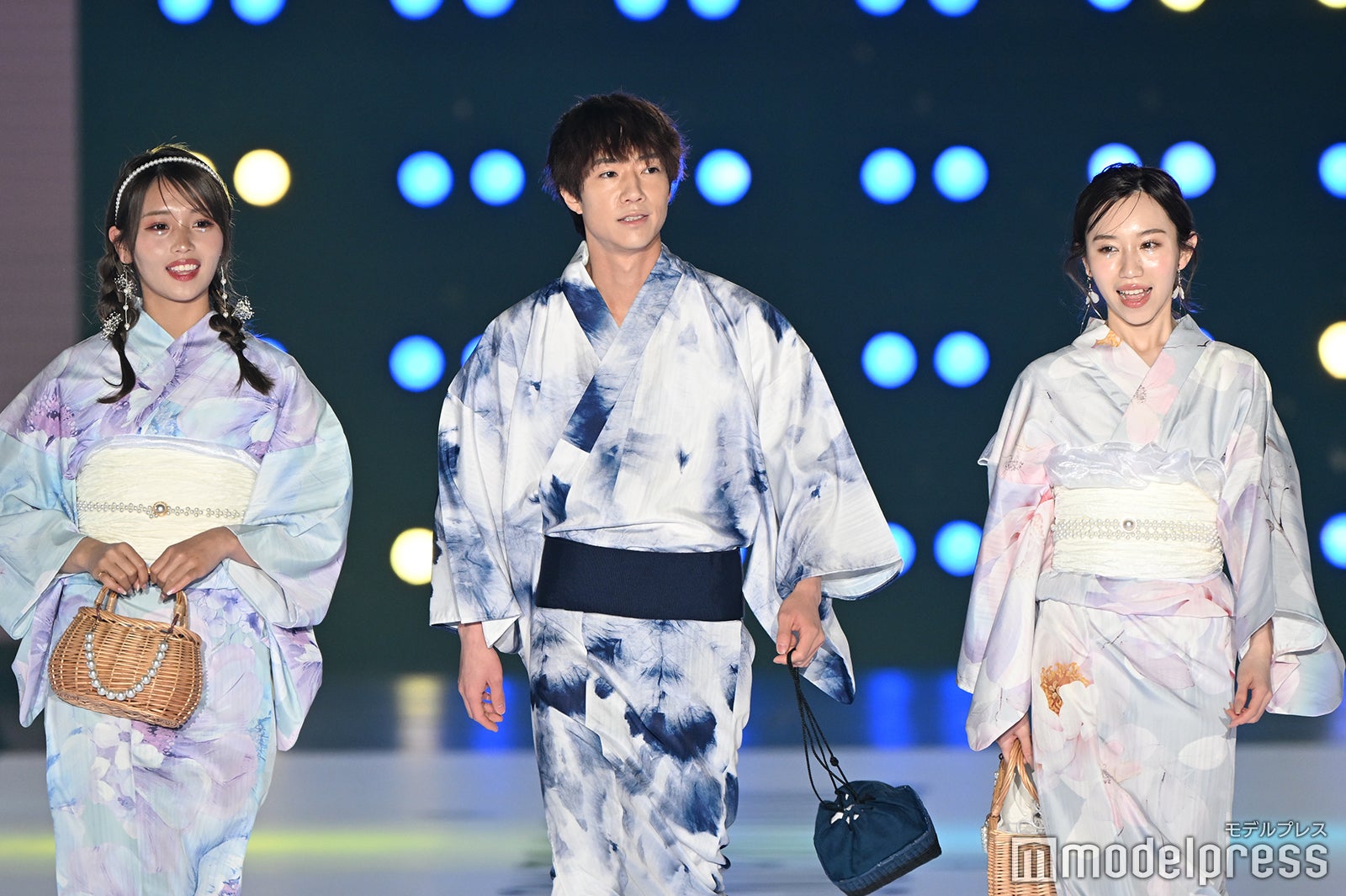 ばんばんざい（C）モデルプレス