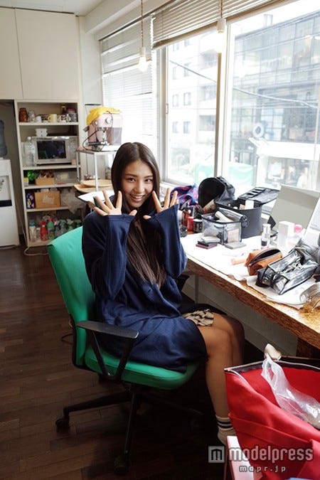 相楽伊織/撮影オフショット