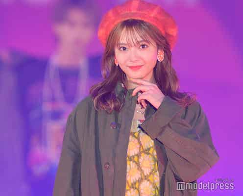 櫻坂46田村保乃、大ぶりベレーで可愛らしさ発揮 きらめく微笑み<GirlsAward 2022 A/W>