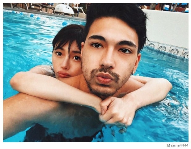 テラハ島袋聖南＆石倉ノアカップル、水着姿でハグ ラブラブ2ショット