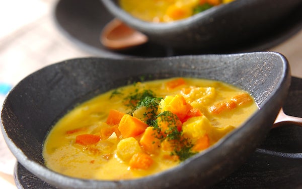 カボチャ本来の甘みがたまらない、風邪予防になる「あったかスープ」