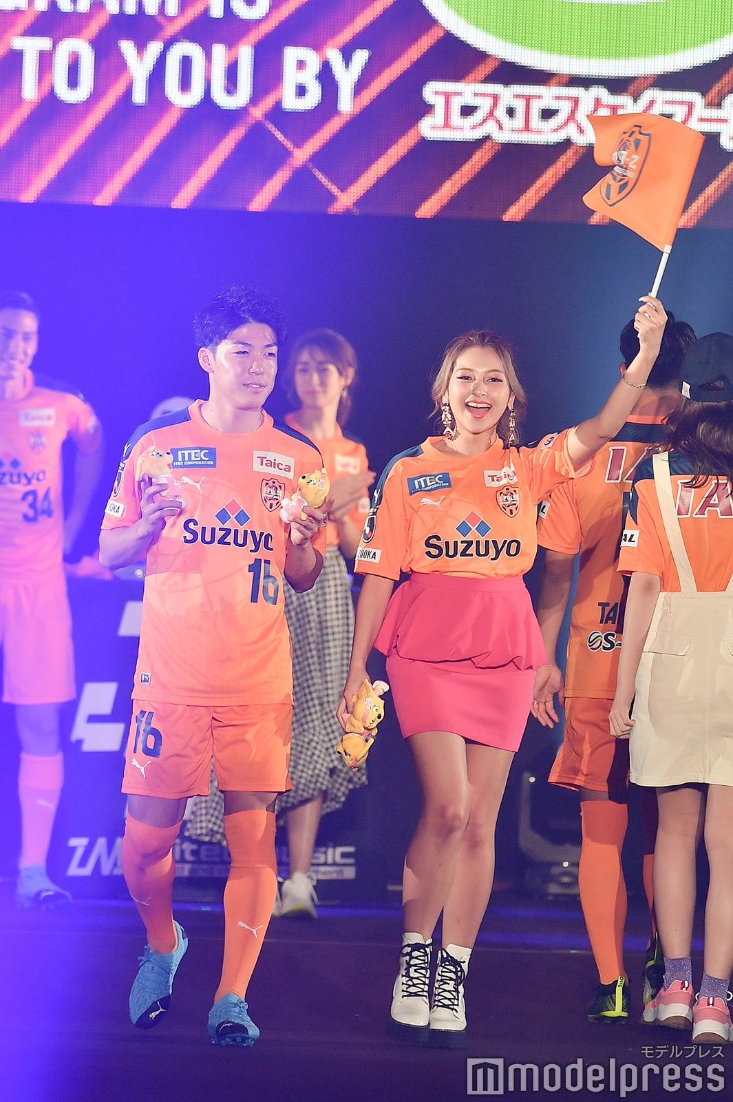 （C）モデルプレス