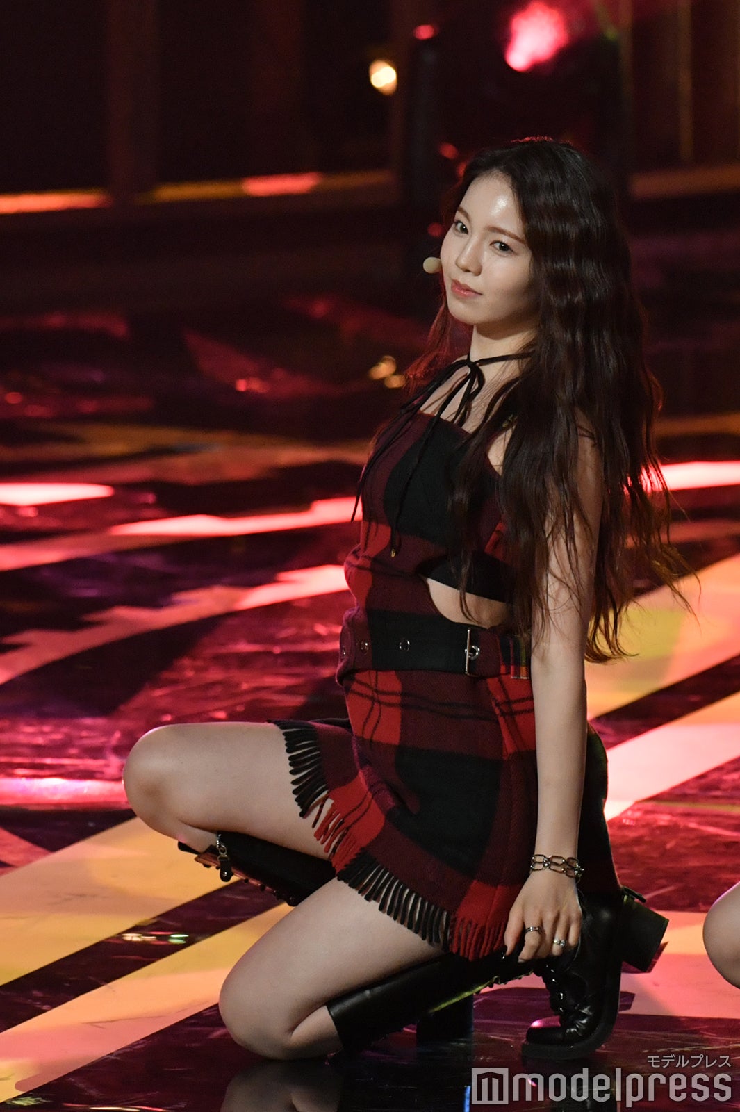 （C）モデルプレス