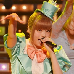 <レコ大>体調不良のきゃりー、ガラガラ声で「大丈夫です」