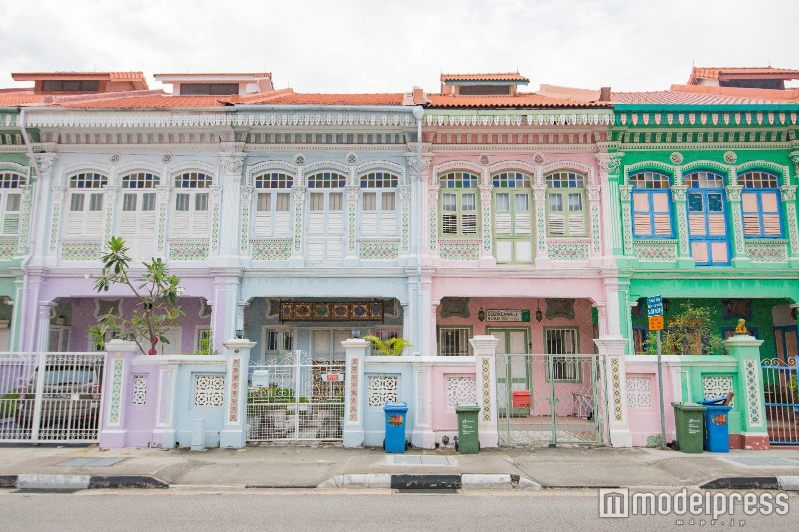 パステルの家々に一目惚れ （C）モデルプレス