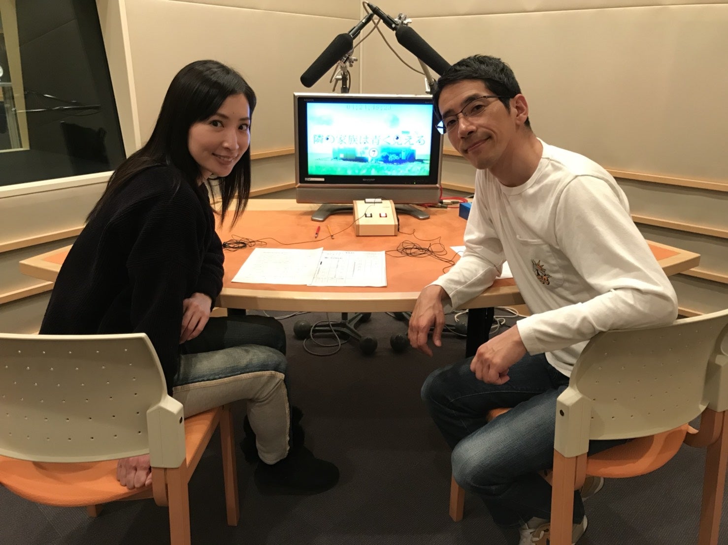 「隣の家族は青く見える」真飛聖＆野間口徹、初挑戦でぶっちゃけ裏話