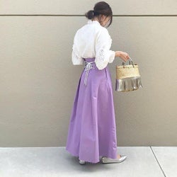今どき「フェミニンコーデ」ってどう作る? おしゃれさんの着こなしからおしゃれバランスをマスターせよ!