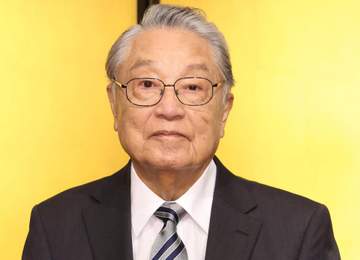 89歳伊東四朗 近影に大御所そろい踏み 笑福亭鶴瓶が公開「元気でまだまだ面白い」 三宅裕司と238歳豪華3ショにSNS興奮「お変わりありませんね」「肌ツヤ良くて」