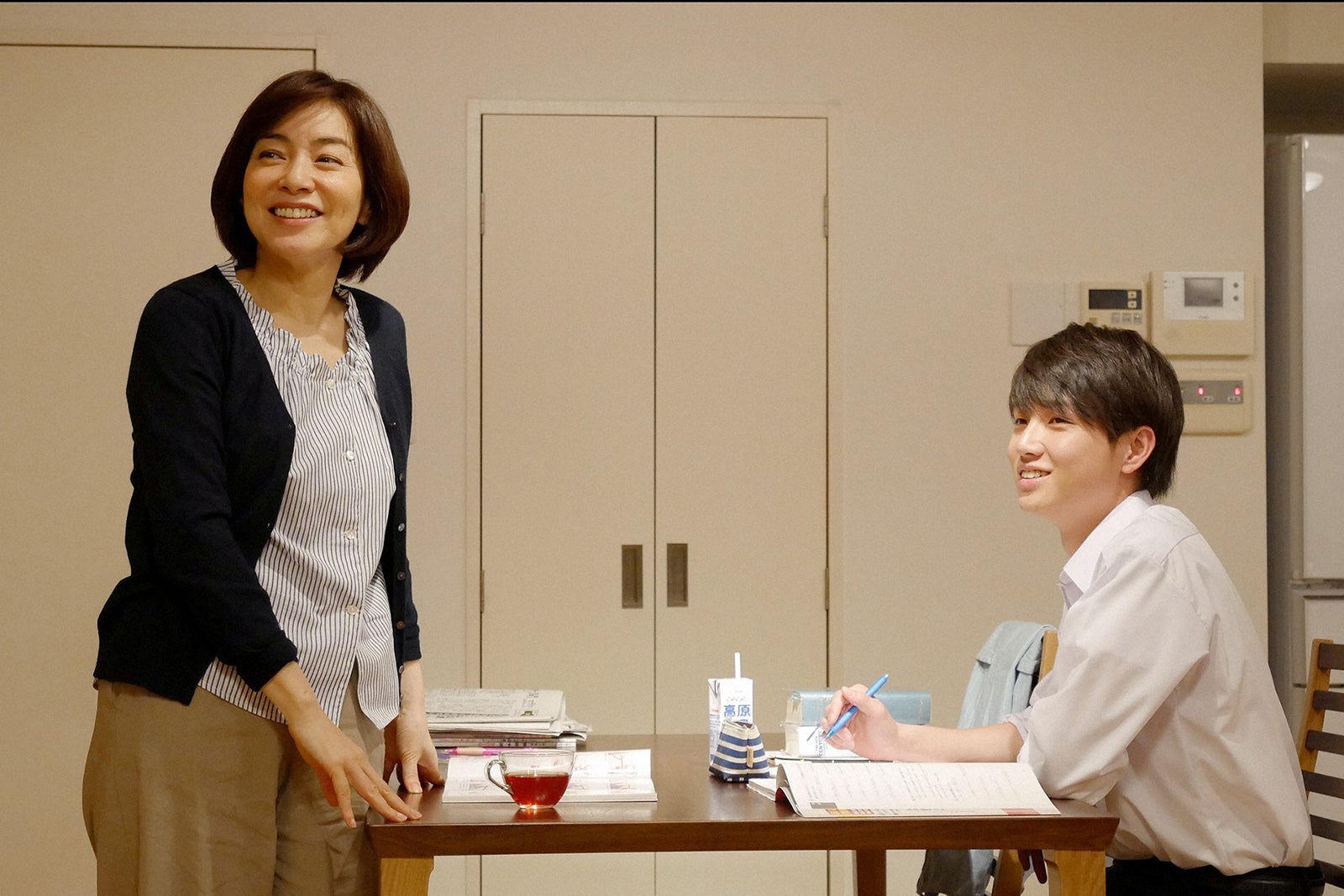 絃瀬聡一（右） （C）TBS