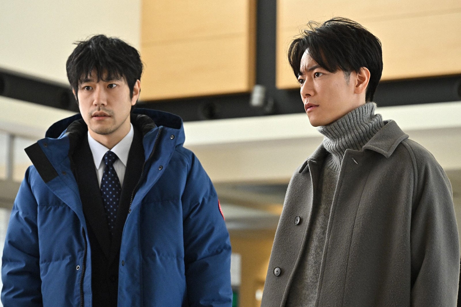 松山ケンイチ、佐藤健／ 「100万回 言えばよかった」第2話より（C）TBS