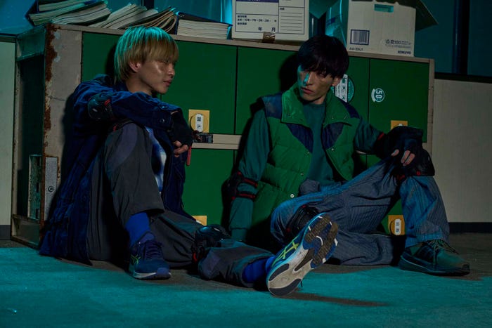佐藤大樹、金城碧海「逃走中 THE MOVIE」(C)2024 フジテレビジョン 東映 FNS27社