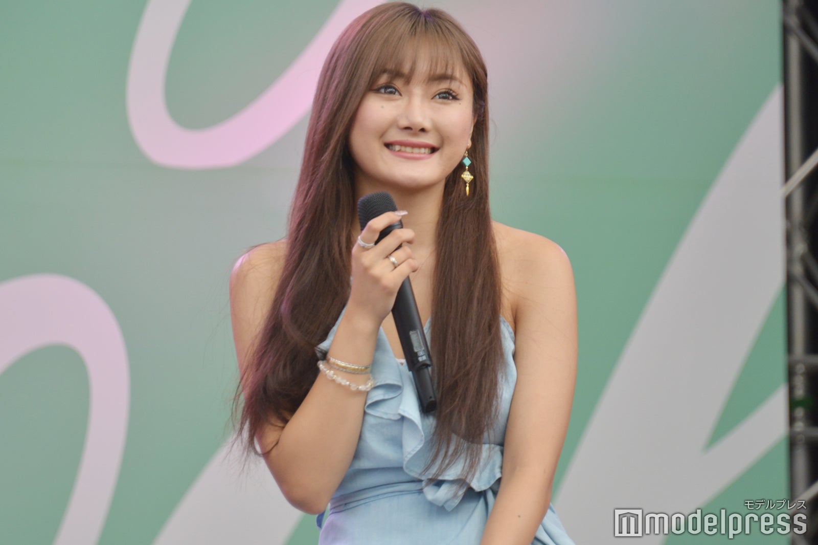 菅原里奈 （C）モデルプレス