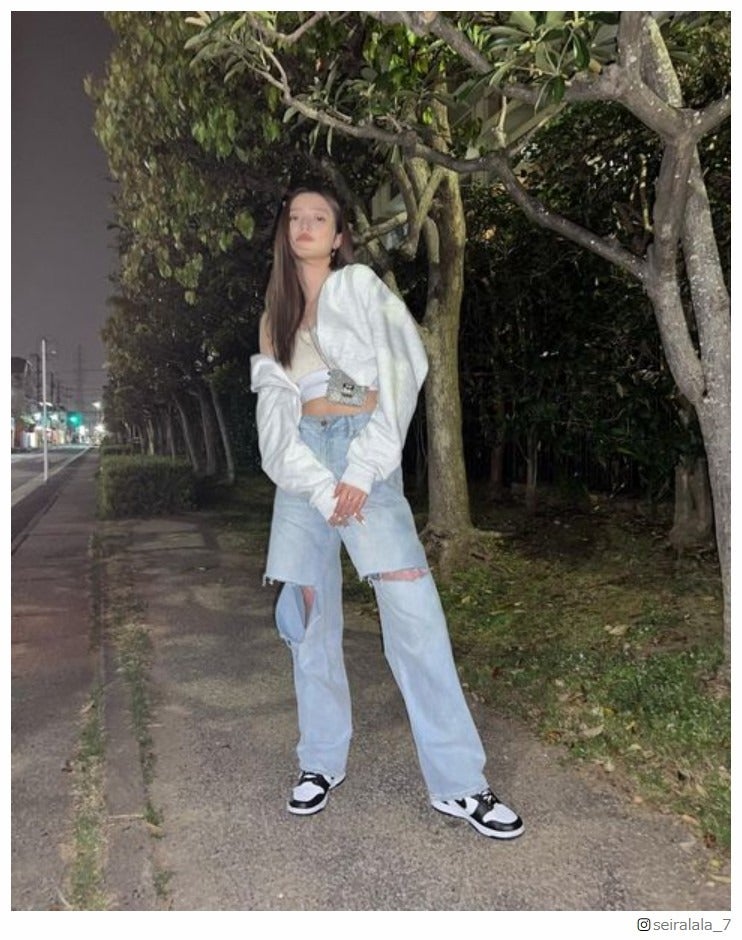 コムドットやまとの妹・せいら、美ウエスト際立つSEXYコーデ披露「憧れる」「スタイル抜群」の声続々