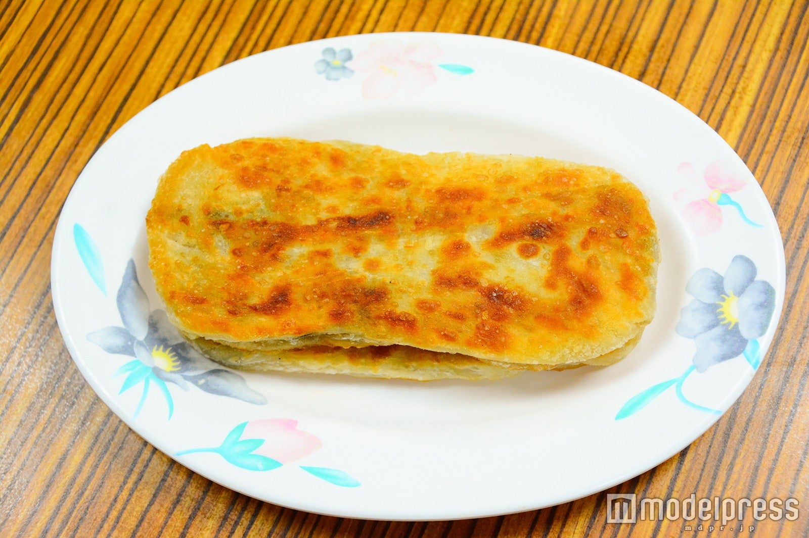 葱油餅（ネギ餅 50元／約180円）／（C）モデルプレス