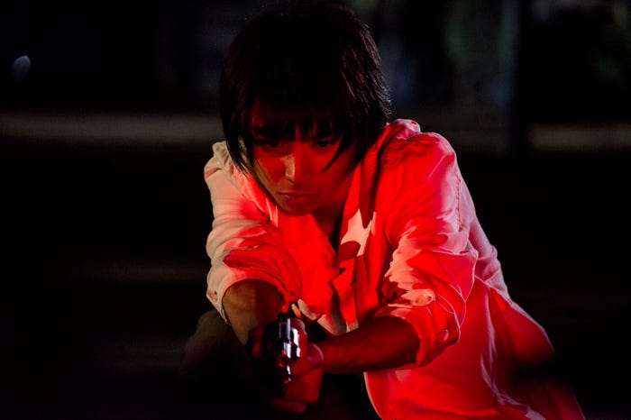 村上虹郎 (C)吉本興業