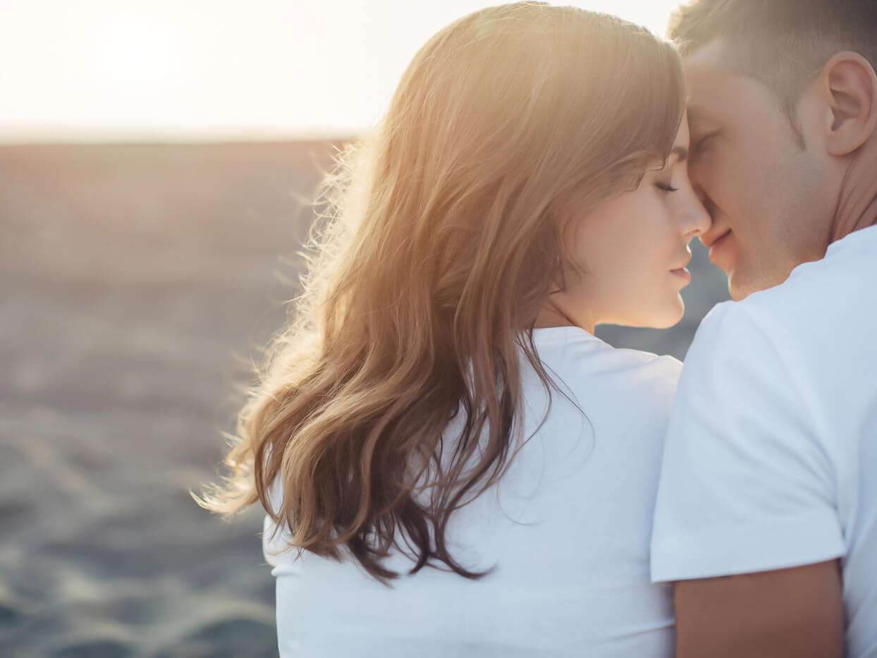 星座 血液型別 彼を夢中にさせる キスがうまい女性top5 モデルプレス 星座 血液型別 彼を夢中にさせる キスがうまい女性top5 モデルプレス