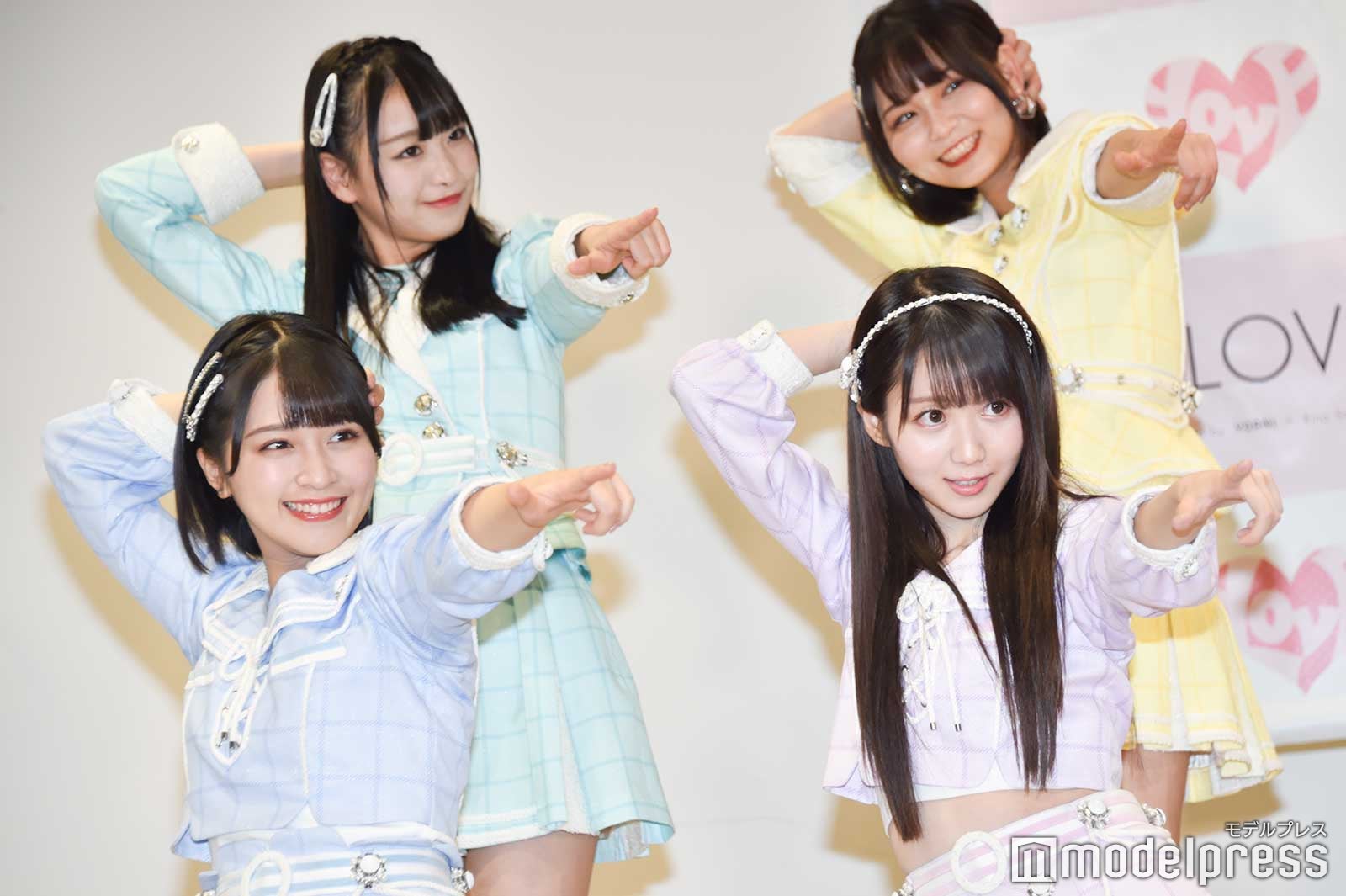 （C）モデルプレス