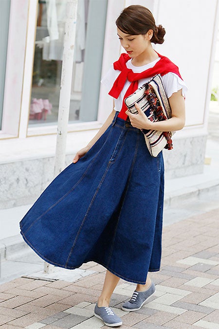 ミドル丈しっかりデニムフレアロングスカート「coca」3,990円（税込）