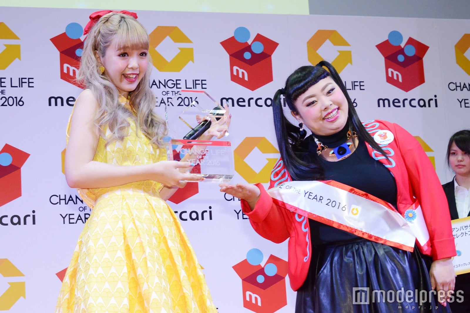 藤田ニコル、渡辺直美（C）モデルプレス