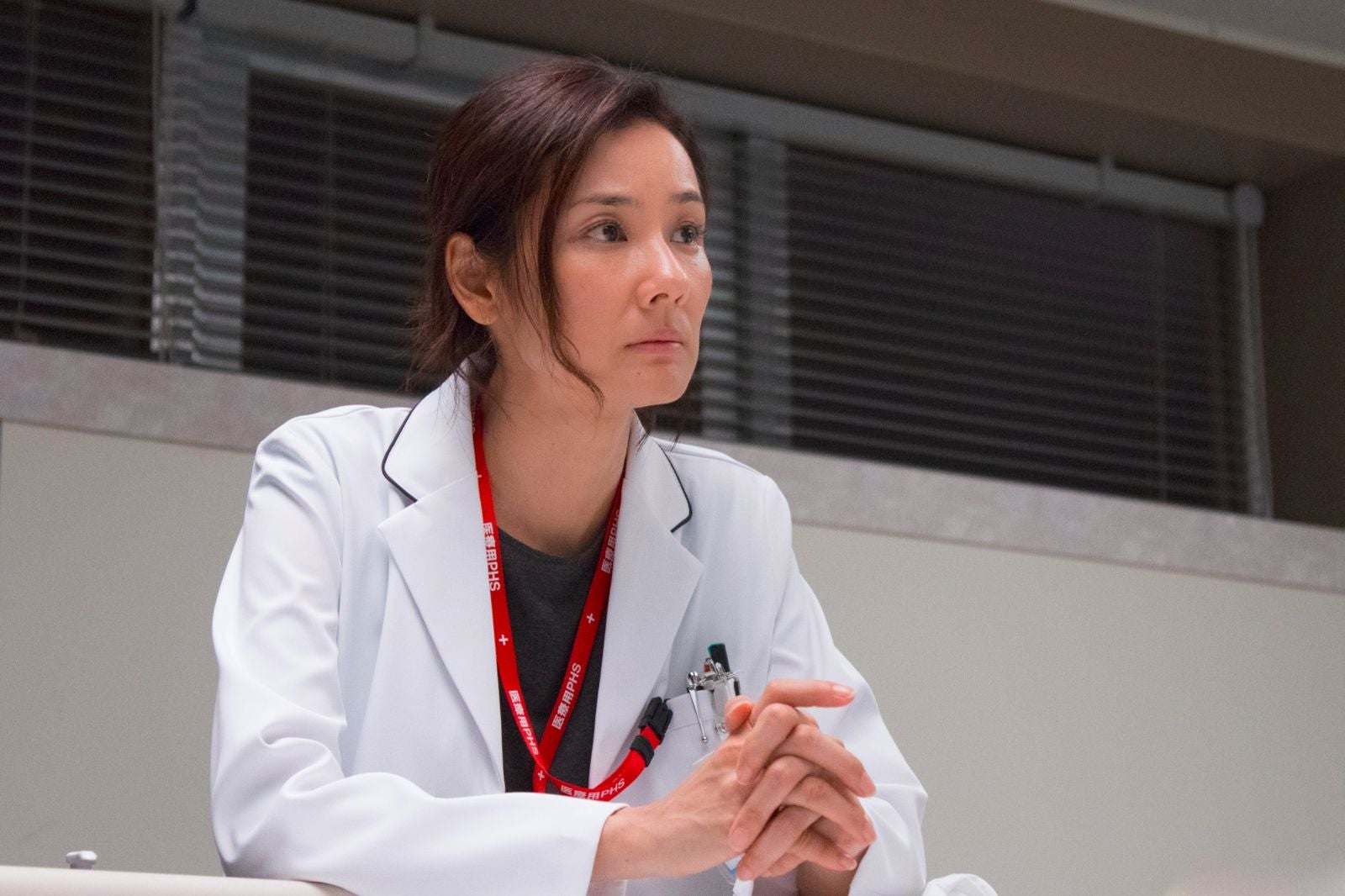 吉田羊主演 関西テレビ・フジテレビ系新ドラマ『メディカルチーム レディ・ダ・ヴィンチの診断』／画像提供：関西テレビ