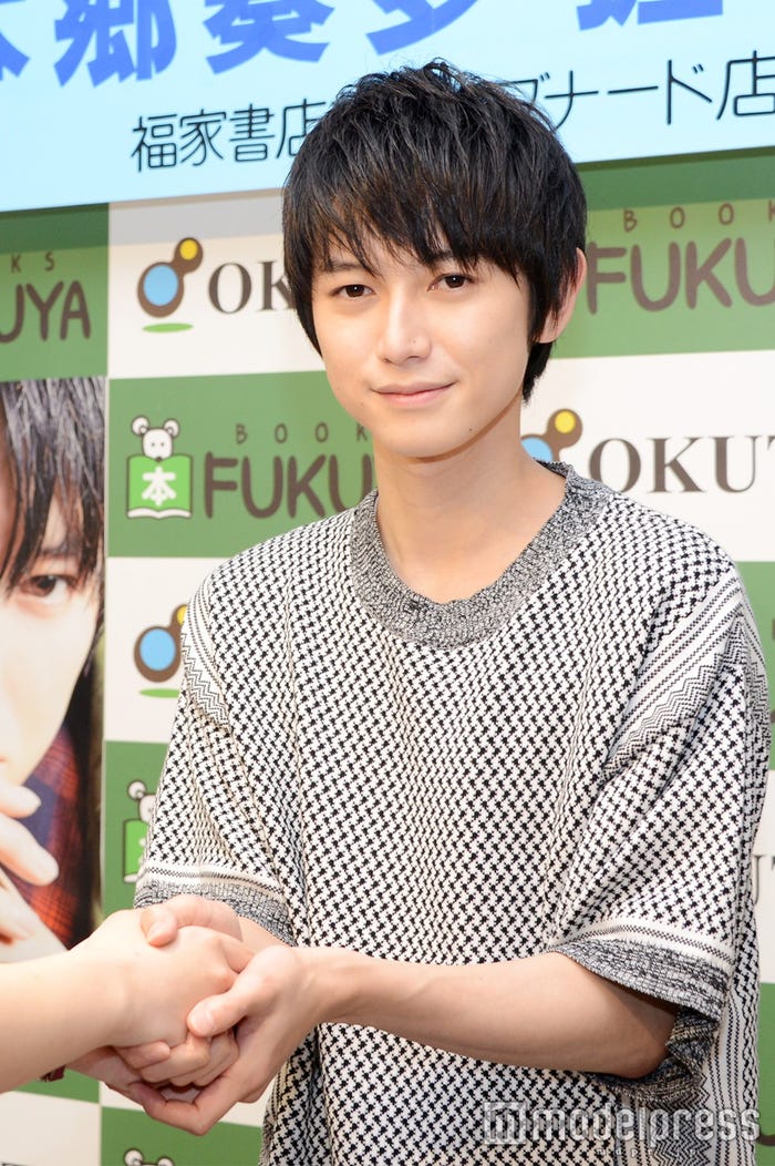 本郷奏多(C)モデルプレス