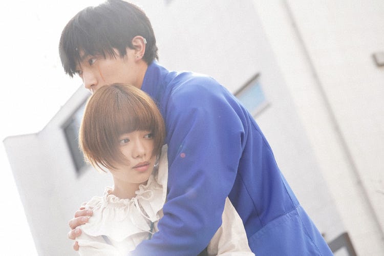恋です 杉咲花 杉野遥亮が不意打ちハグ 身長差萌え 最高にときめいた と視聴者胸キュン モデルプレス 恋です 杉咲花 杉野遥亮が不意打ちハグ 身長差萌え 最高にときめいた と視聴者胸キュン モデルプレス