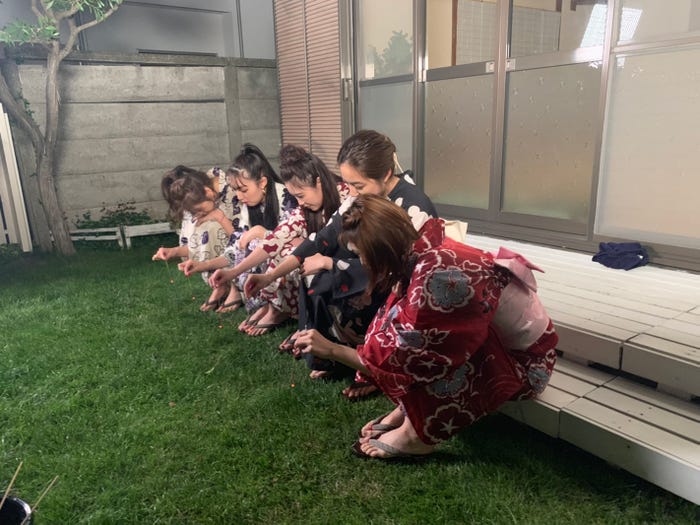 6日配信『E.G.familyCHANNEL』より(画像提供:LDH JAPAN)