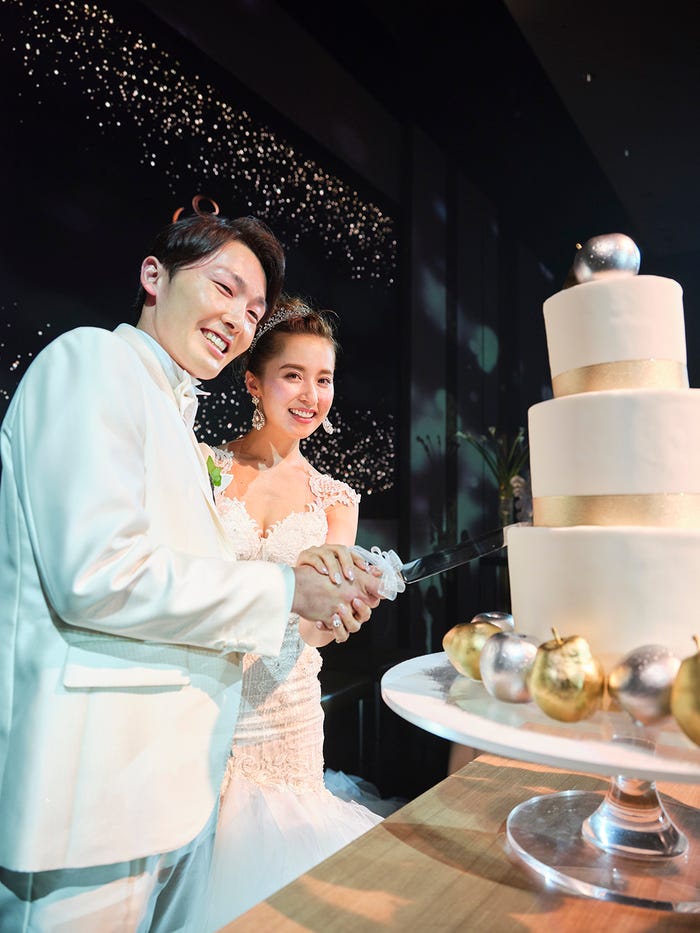 源田壮亮選手、衛藤美彩/画像提供:角川春樹事務所