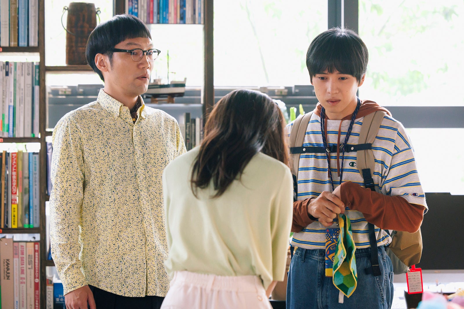 齋藤飛鳥、平井まさあき、坂東龍汰「ライオンの隠れ家」第6話（C）TBS