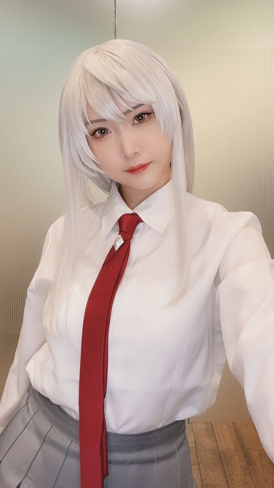 初代ミスspa グランプリ 軟体女優 飲兵衛グラドル 童顔芸プロ社長 の3人お披露目 モデルプレス