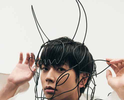 NEWS増田貴久、モノトーンでクールなビジュアル 撮影への思い&こだわり語る