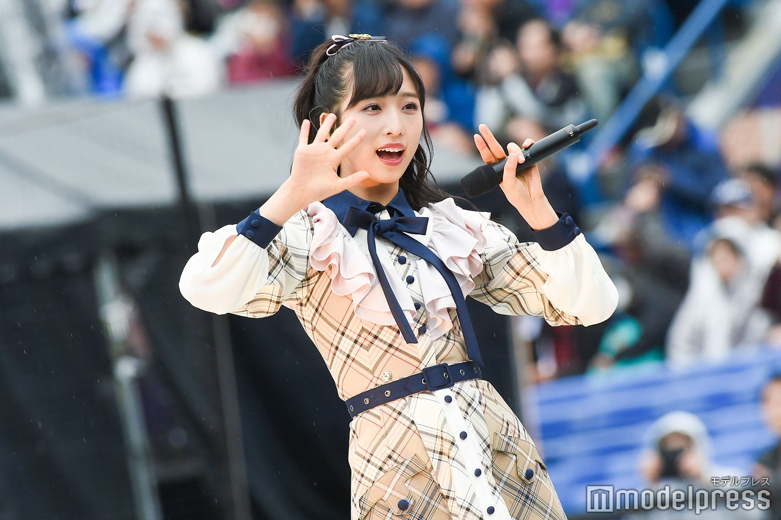 チーム8「AKB48グループ春のLIVEフェスin横浜スタジアム」（C）モデルプレス