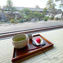 「松江歴史館」内の、和菓子と庭園を楽しめる茶房「喫茶きはる」(C)モデルプレス