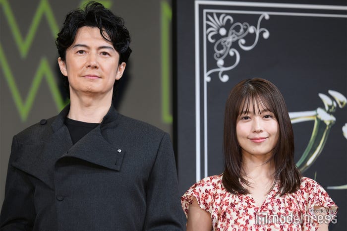 福山雅治、有村架純(C)モデルプレス