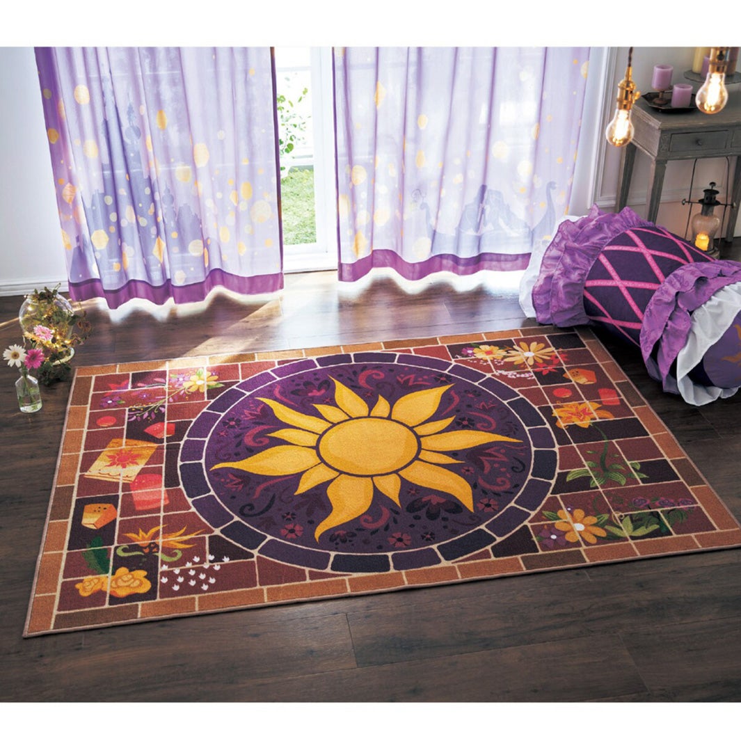 『塔の上のラプンツェル』（C）Disney