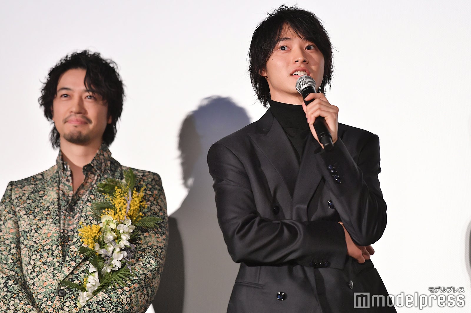 斎藤工、山崎賢人（C）モデルプレス