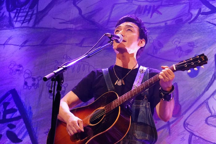 草なぎ剛(提供写真)