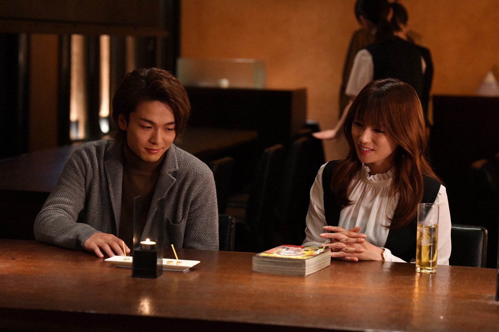 中村倫也、深田恭子／「初めて恋をした日に読む話」第3話より（C）TBS